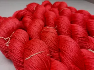 Mulberry Silk Yarn - 600M/100Gr. - Blood