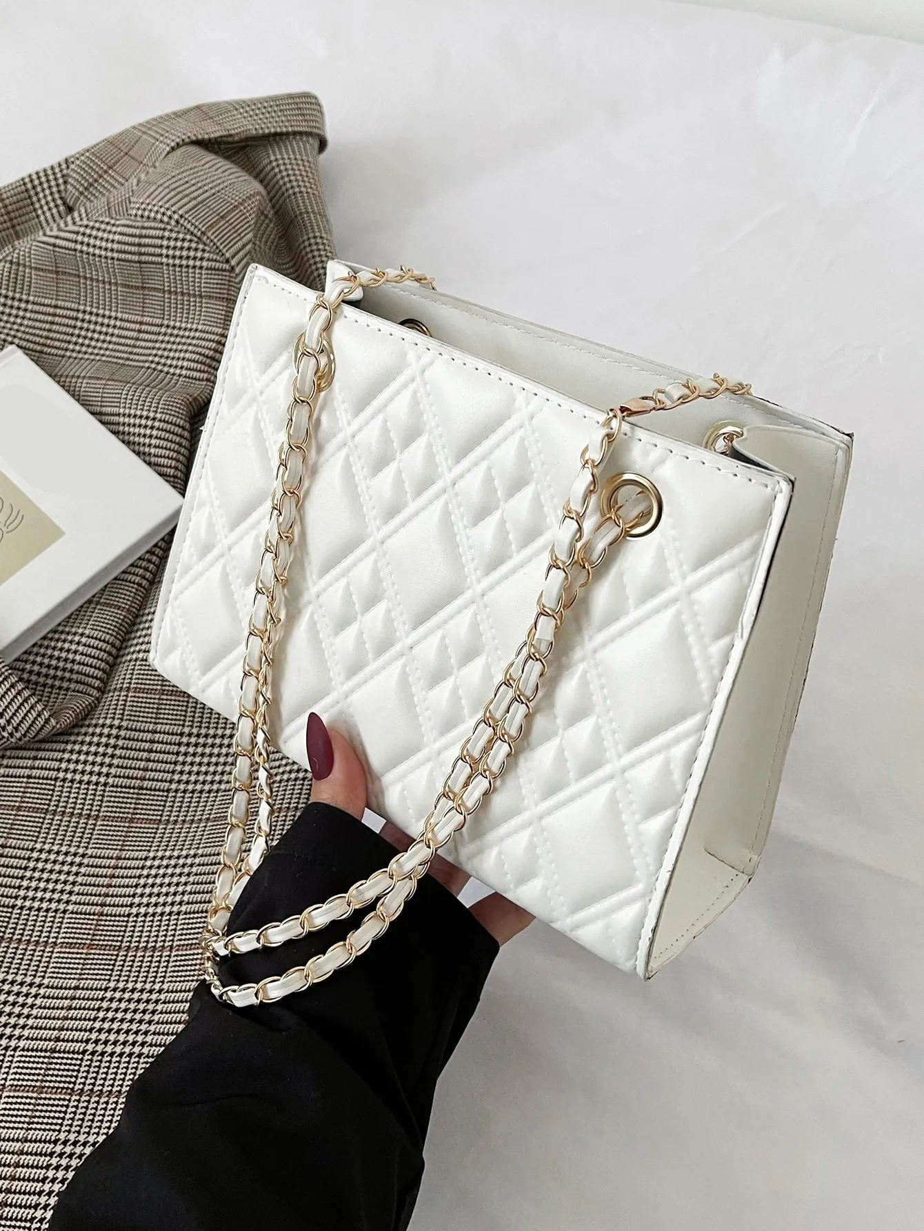 Quilted Chain Square Bag - Beige