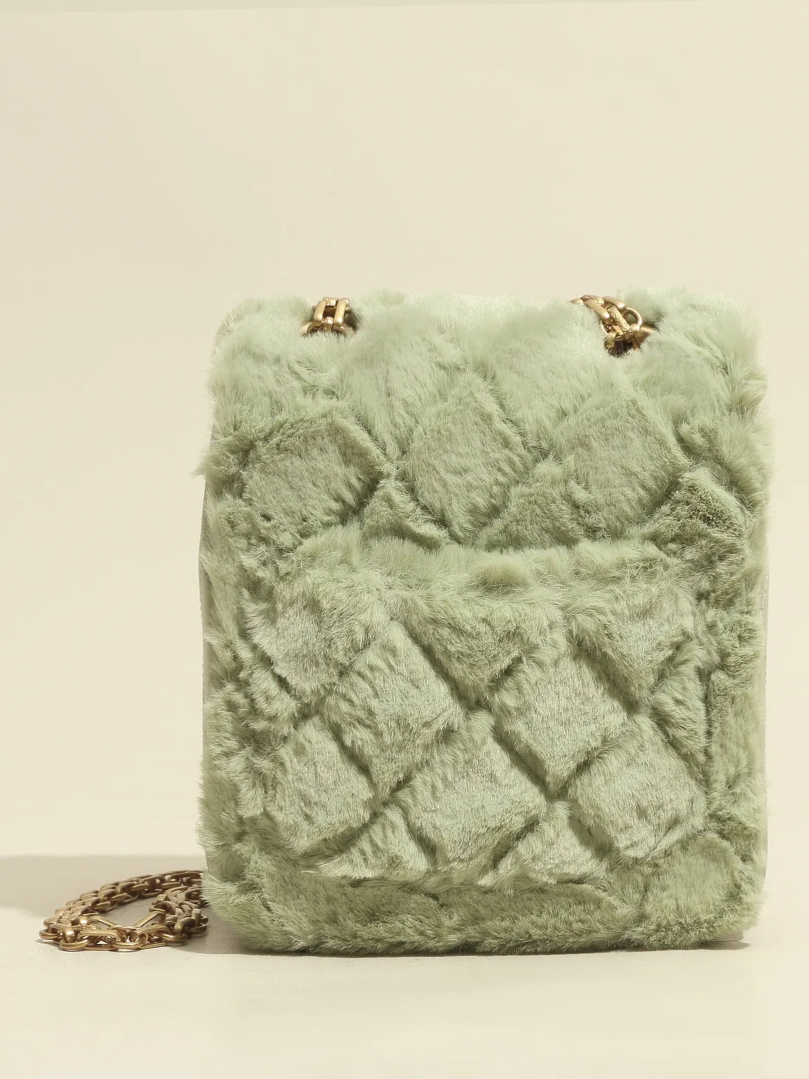 Women's Mini Bag Fur Quilted Design With Golden Chain Strap In Pistachio
