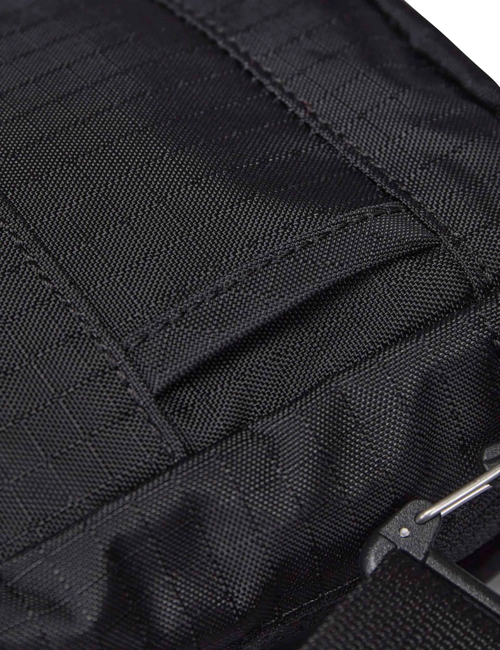 Xodus X-Body Large Bag - Black